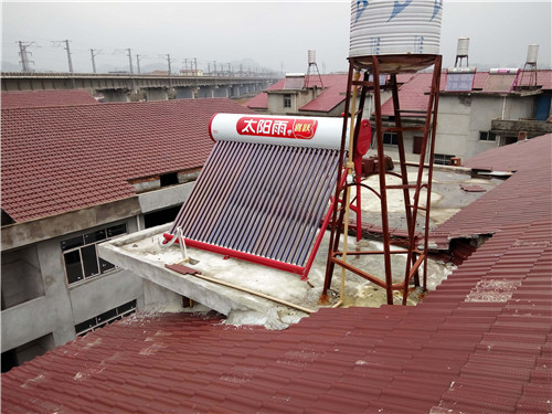 太陽(yáng)能水垢怎么清理