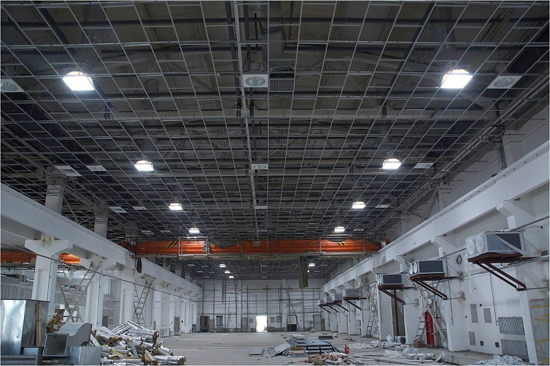 索樂圖導光管車間應用