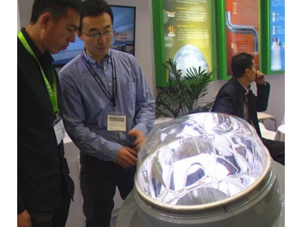 可以提高員工工作效率？你不知道的導(dǎo)光管采光系統(tǒng)！