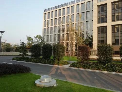 導光管地下空間案例