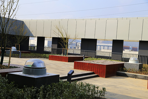 索樂圖導光管照明系統案例