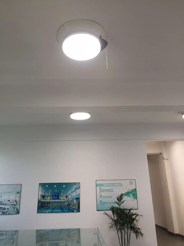 索樂圖導光管項目