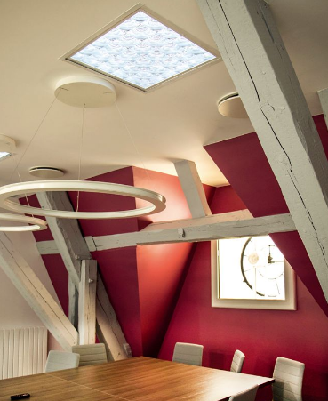 索樂圖導光管照明