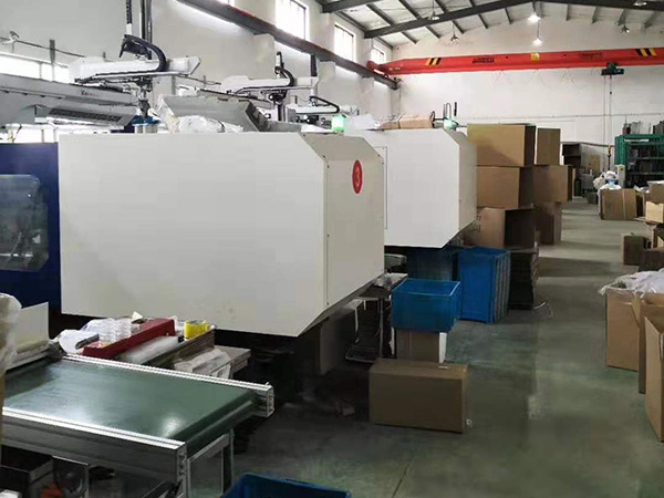 注塑機水垢怎么清洗，心日源給你不一樣的解決方案